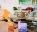 foto de croissant vegana y cookie vegana en la pastelería vegana en Madrid de Almalibre, pastelería vegana en Madrid, España.