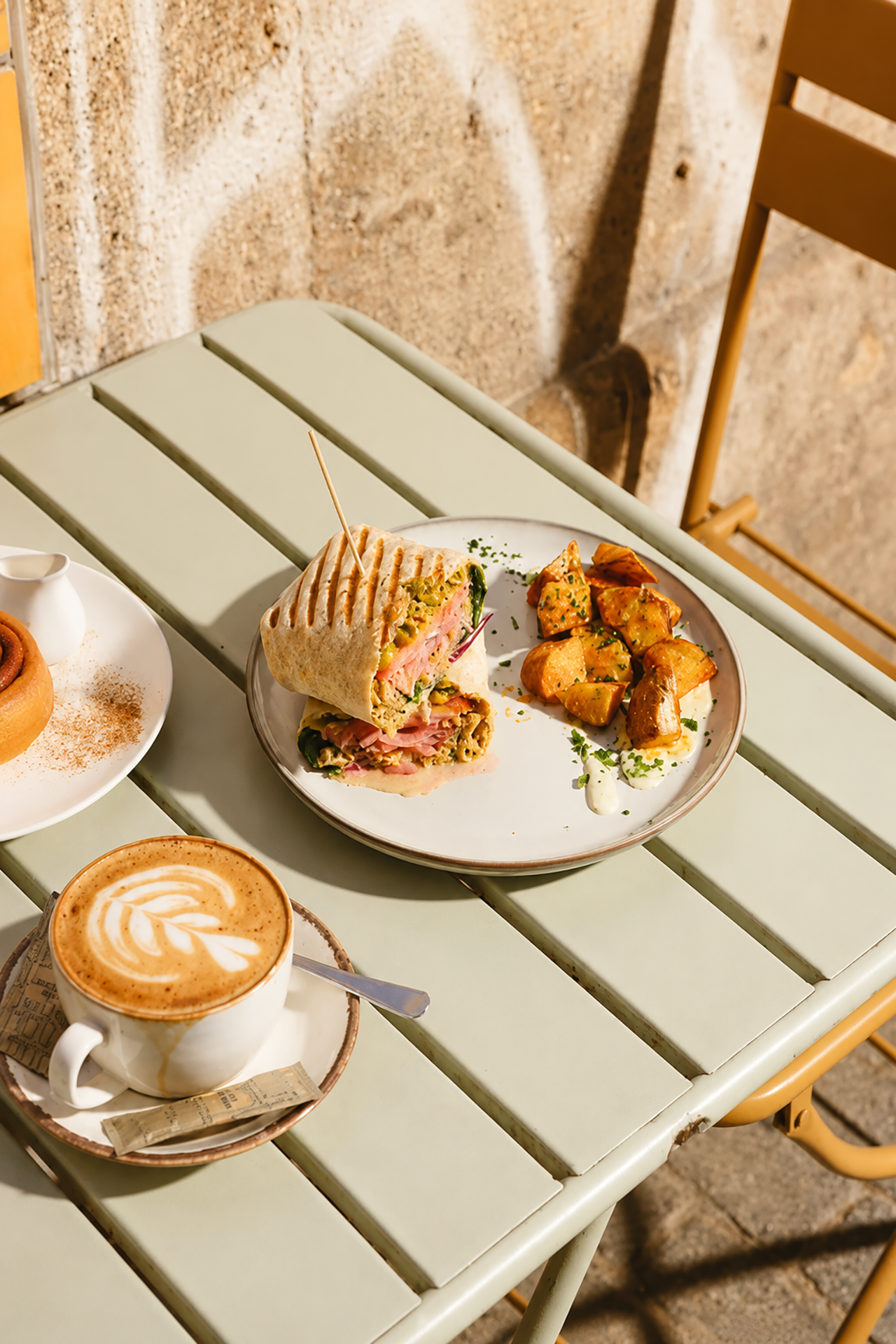 foto de un brunch vegano y vegetariano para Brunch Spot en Valencia con una carta saludable foto de un brunch vegano y vegetariano para Brunch Spot en Valencia con una carta saludable